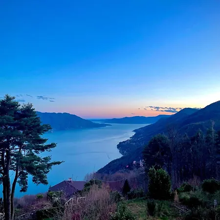 Charming With View Ferienhaus *