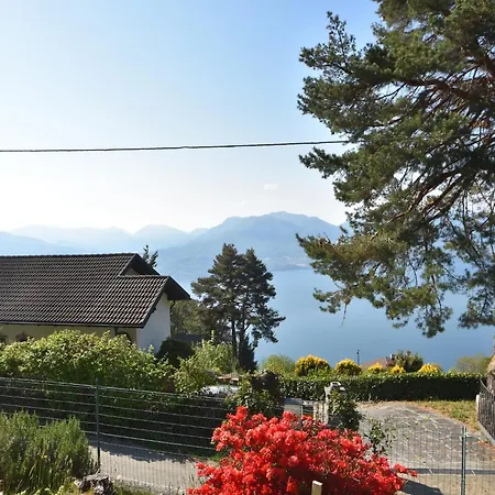 Romantic House By Maggiore With Garden Vakantiehuis