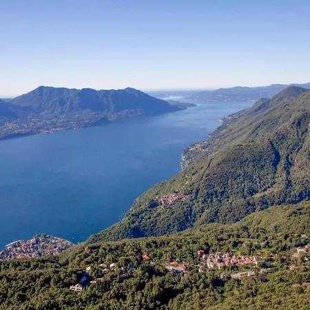 Dom wakacyjny Romantic House By Maggiore With Garden Trarego Viggiona