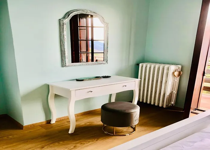 Σπίτι διακοπών Romantic House By Maggiore With Garden